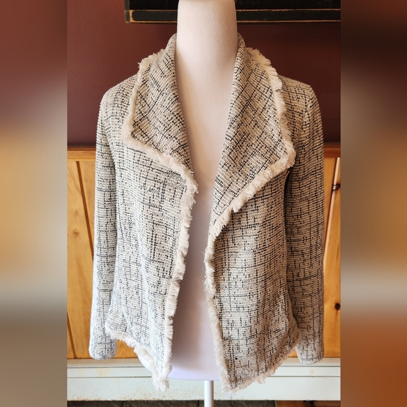 Club Monaco Jackets & Blazers - Club Monaco Tweed Flapper Jacket Blazer with Fringe Black and White Size xs